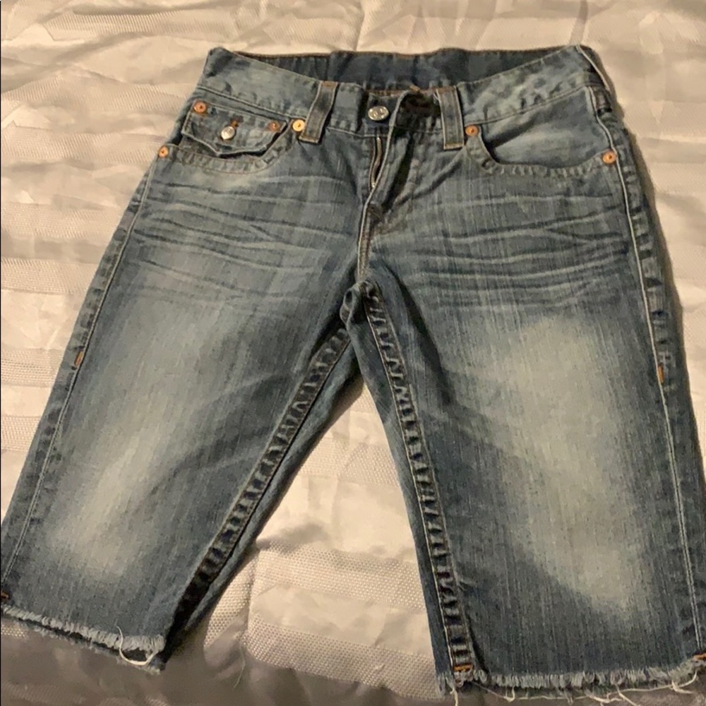 Boys true religion shorts